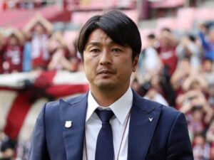 サッカー選手三浦淳寛