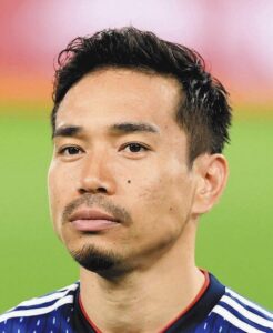 サッカー選手長友佑都の画像